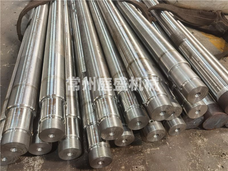 怎么給不銹鋼零件加工小孔？
